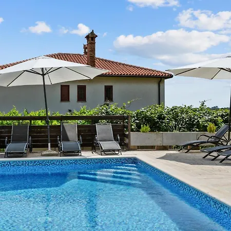 Apartament Petrinic - M By Guide