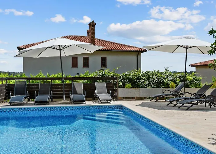 Lejlighed Petrinic - M By Guide